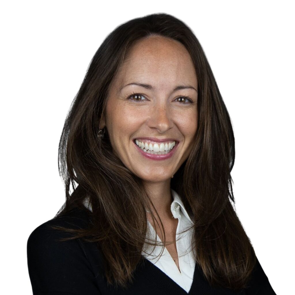 Angie Hartt headshot